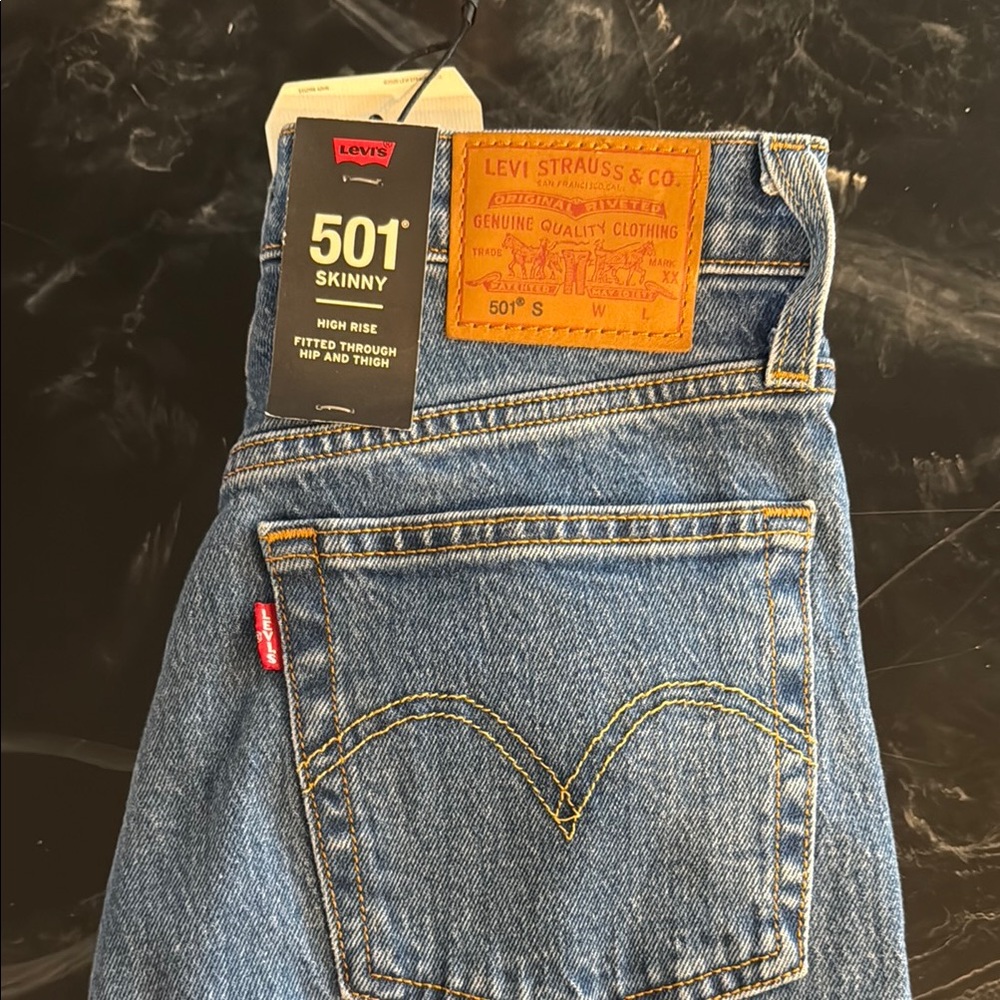 Levi's 501 Skinny Jeans